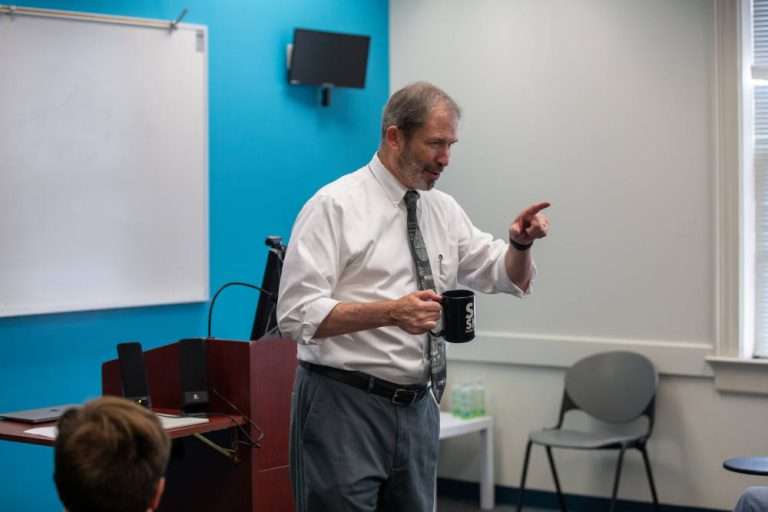 Dr. Wade Newhouse